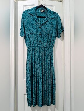 Lisa II LTD Teal Patterned Dress with Black Leaf Print